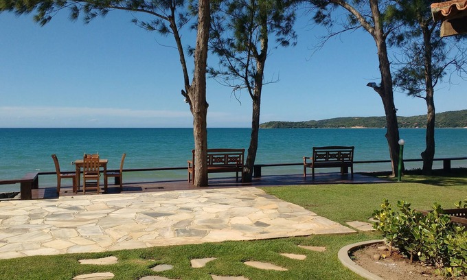 Porto Belo House | 3 bedroom house standing on the sand