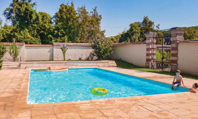 Ocquerre Apartment | 3 bedroom lovely apartment in Ocquerre