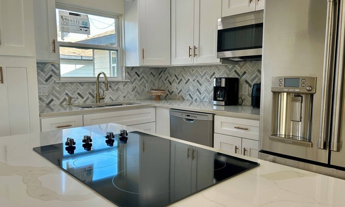 Borger House | 3-bedroom newly remodeled house in Borger with WiFi