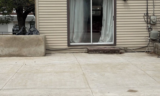 Northeast Philadelphia House | 3-bedroom townhome in marvelous Philadelphia with WiFi, AC! 12 mi to downtown