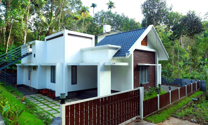 Devikolam Villa | 3 Bedroom Villa surrounded by Munnar's mesmerizing beauty of cascading mountains