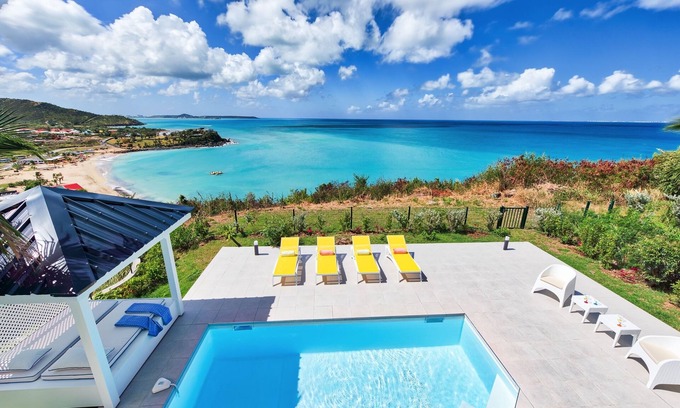 Grand Case Villa | 3 bedroom villa with gorgeous view over Happy Bay (Blue Sailing)