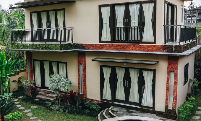 Sebatu Villa | 3 Bedroom Villa with Private Pool in the middle of rice field
