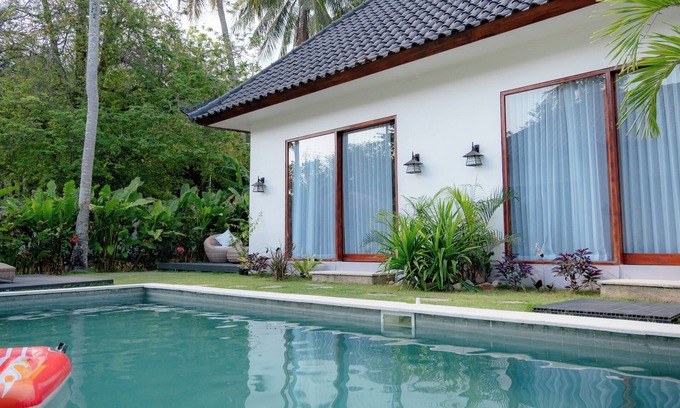 Selong Belanak Villa | 3 Bedrooms Private Villa with Pool near the Beach