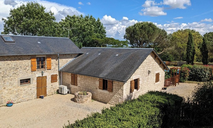 Saint-Georges-de-Noisne Cottage | 3 Charming Gites Sharing Beautiful Pool, Gardens & Games Room Ideal for Families