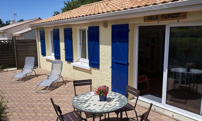 Saint-Michel-Chef-Chef House | 3* detached villa, 80 metres from the sea, beaches and forest