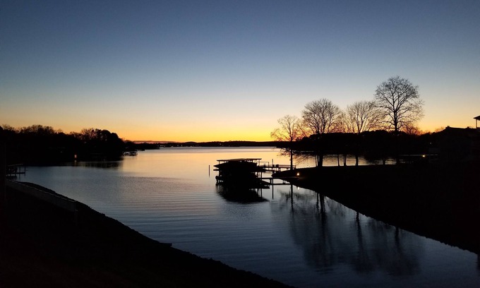 Huddleston House | 3 Master Suite, 3 BA spacious townhome on SML with Boat and Slip