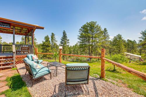 Hot Springs House | 3 Mi to Dtwn Mtn-View Retreat in Hot Springs!