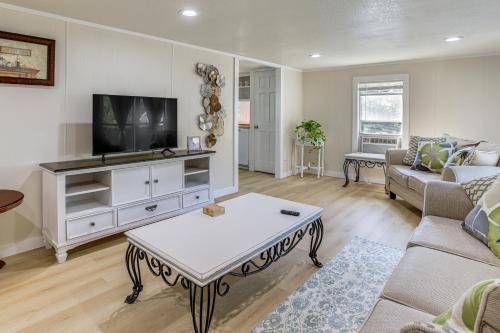 Crosby House | 3 Mi to Lake Houston Rural Escape Near ATV Trails