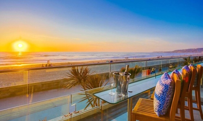 Mission Beach House | 3 Ocean Front Units * 3 Patios * 2 Levels