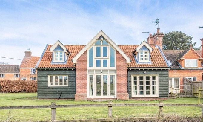 Wissett House | 3 Old School Cottages, Wissett