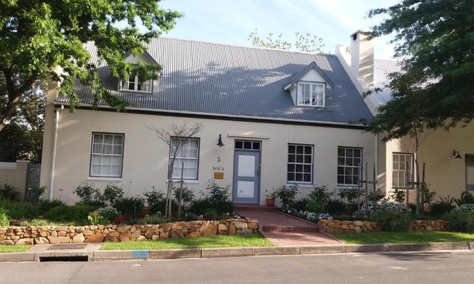 Franschhoek Bed & Breakfast | 3 on Roux