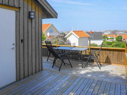 Ronnang House | 3 person holiday home in Rönnäng