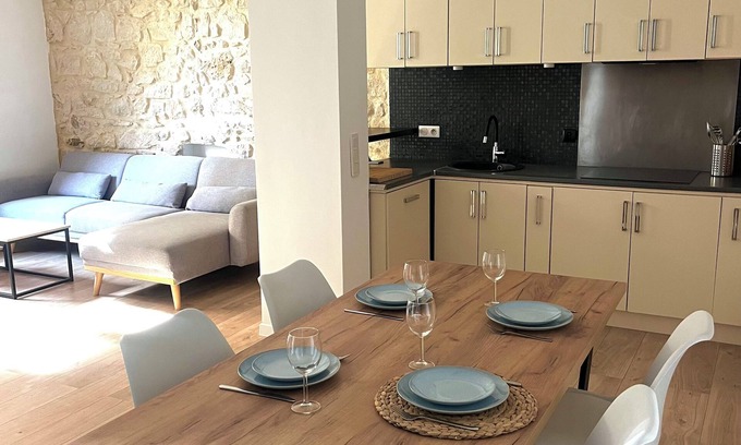 Beausoleil Apartment | 3-pieces Flat with Private Garden & BBQ