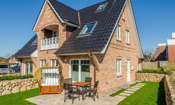 Westerland Apartment | 3-room vacation apartment for up to 4 people with terrace.