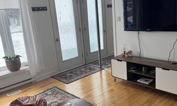 District des Promenades House | 3 rooms 5 minutes from Ottawa