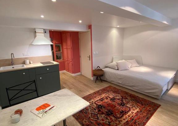 Hyeres City Centre Apartment | 3 Studios Hyères - Centre ville rue piétonne - Manon
