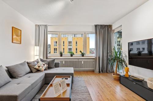 Rheinhausen Apartment | 3 Zimmer, 68qm, Parkplatz, Messe DUS, Logport, Duisport