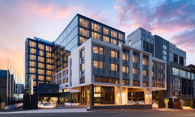 Hobart Central Business District Hotel | 30 m² Hotel ∙ 4 guests