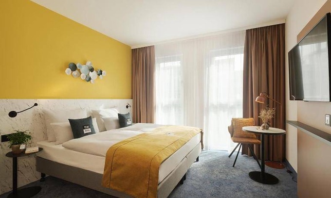 Wallgraben-West Hotel | 30 m² Hotel ∙ 10 guests