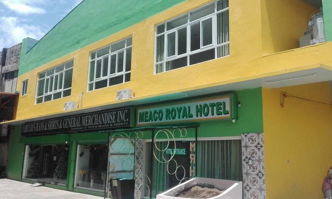 Tabaco City House | 30 m² Motel ∙ 4 guests