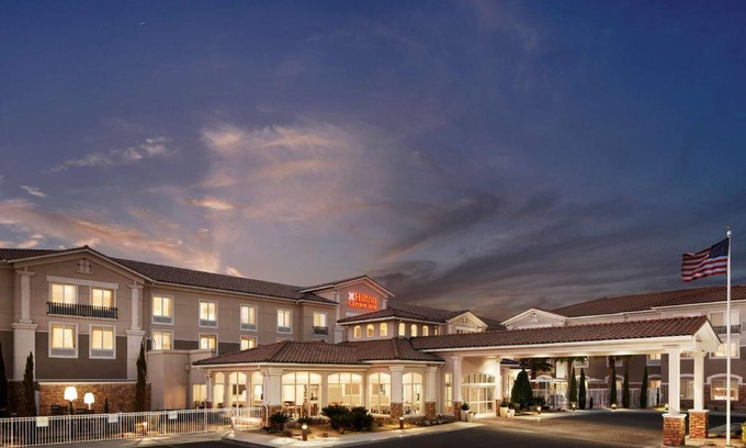 Whitney Ranch Hotel | 300 m² Hotel ∙ 127 guests