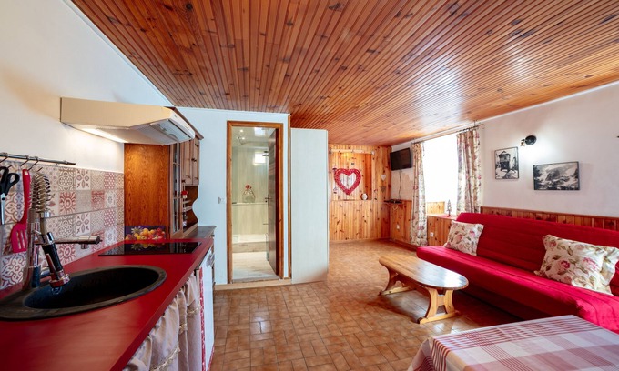 Saint-Martin-Vesubie Apartment | 300m from the heart of the village, studio, 25m², new, quiet, great view