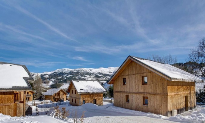 Gresse-en-Vercors Apartment | 300m from shops, fitness, parking, tv, 28-32m², Gresse en Vercors