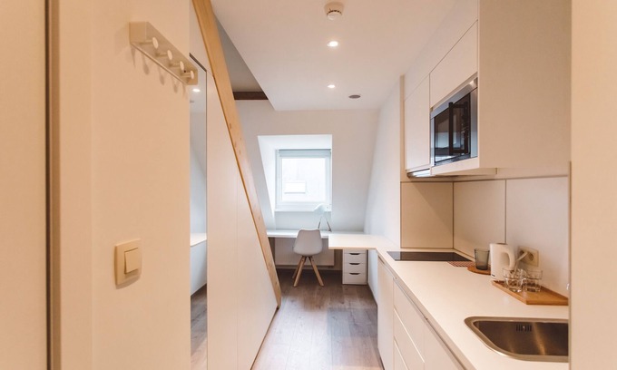 Nivelles Apartment | 302. Charming renovated luxury studio. 302. Apparthôtel Centre ville