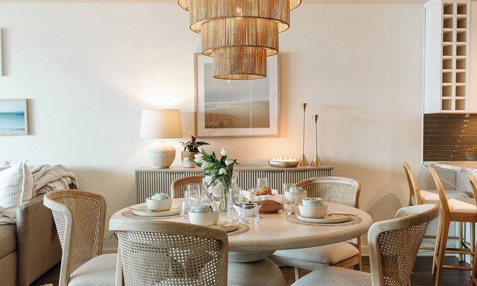Central Okanagan Apartment | 303 -Tranquil Lakeside Escape