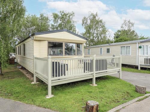 Tattershall House | 31 Castle View