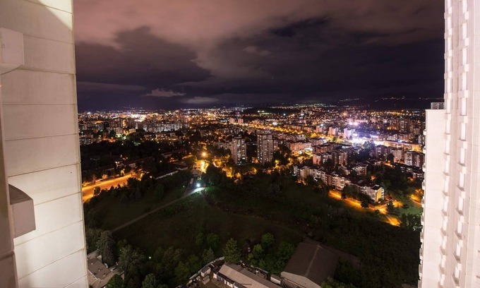 Skopje Region Apartment | 33rd Floor Sky Apartment/ Free Parking/ Fitness&Spa