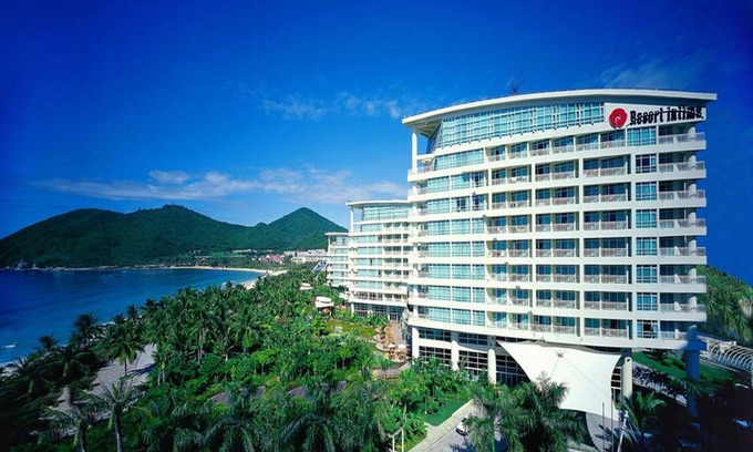Sanya Resort | 350 m² Resort ∙ 3 bedrooms ∙ 8 guests