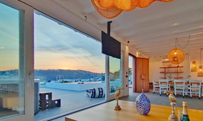 Paraga Resort | 350 m² Resort ∙ 6 bedrooms ∙ 127 guests