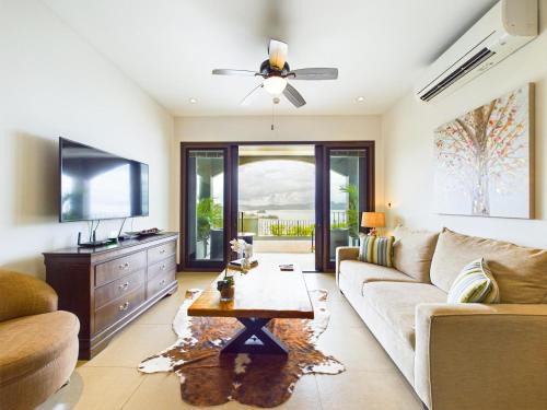 Playa Flamingo Apartment | 360 Splendor 206-Ocean View Condo-Breakfast Included!