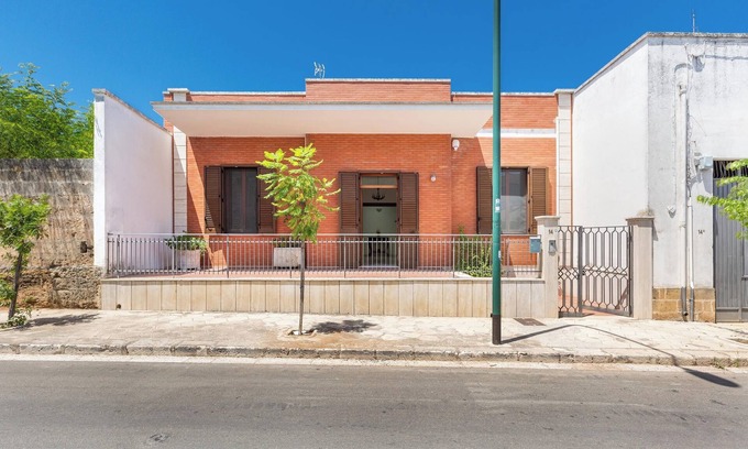 Campi Salentina Apartment | 3611 Casa di Paolo by BarbarHouse