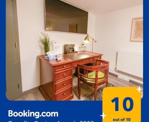 Hunedoara Apartment | 365 Guest House