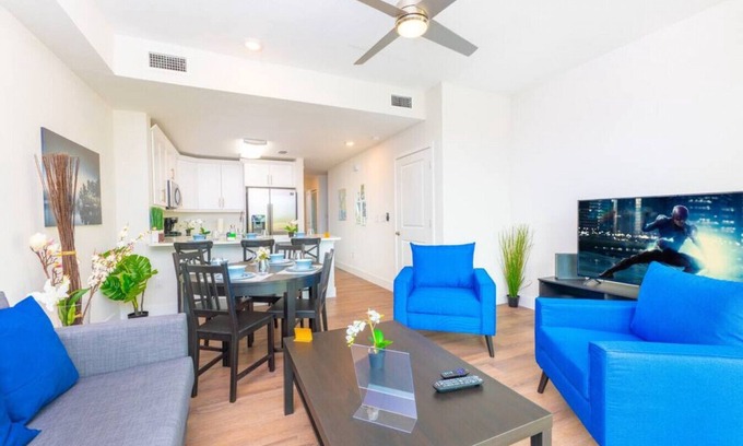 Ruskin Condo | 3bdrm sleeps 8, Beach, Pools, Hot Tub, Gym, Game Room, Piers,Courts, Restaurants