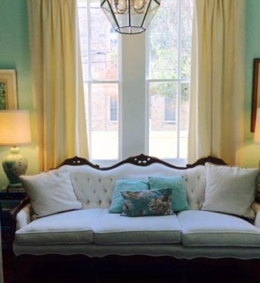 Mid-City Apartment | 3BR 2BA Historic Mid City family BACH parties FQ!