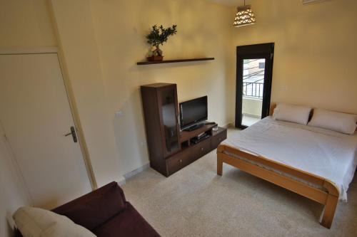 Batroun Apartment | 3BR in Batroun Bahsa Old Souks