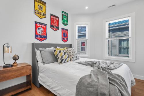 East Somerville Apartment | 3BR2Bth TD Garden,MIT,Harvard,BOS,2 Parking Spaces