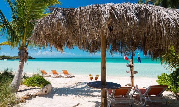 Ocean Point Villa | 4 bdrm, 3 bath Beachfront Villa w/48 ft pool & Best Sunsets on the Island!