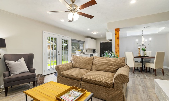 The Colony House | 4 Bed, 2 Bath with Tons of Amenities!