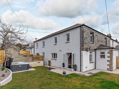 Darite House | 4 Bed in Looe 82227