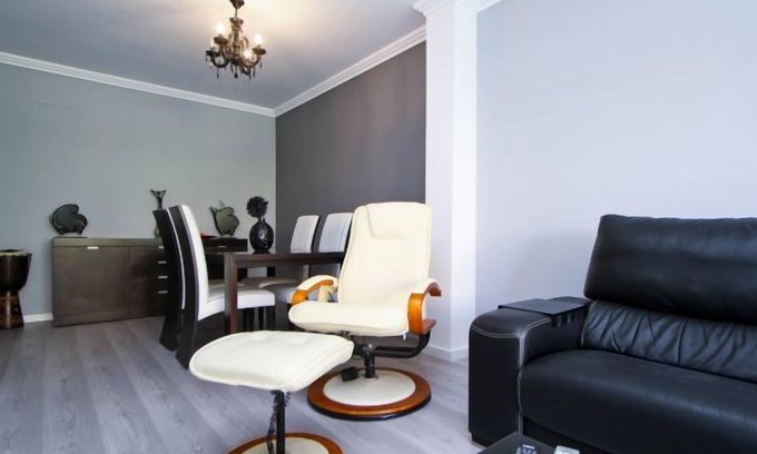 Cambrils Ski Chalet | 4 bedroom accommodation in Cambrils