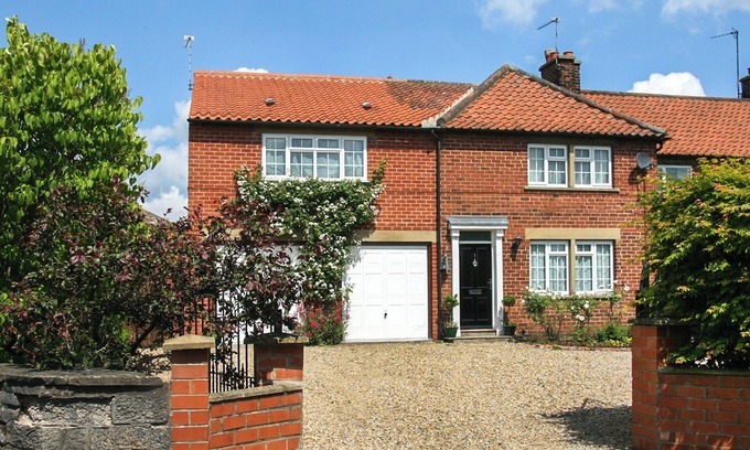 Helmsley Cottage | 4 bedroom accommodation in Helmsley