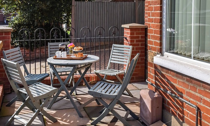 Mundesley Cottage | 4 bedroom accommodation in Mundesley, near North Walsham