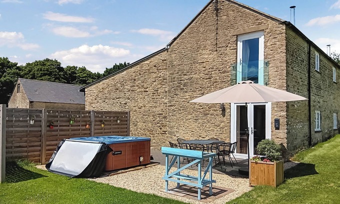 Aynho Cottage | 4 bedroom accommodation in Aynho, near Banbury