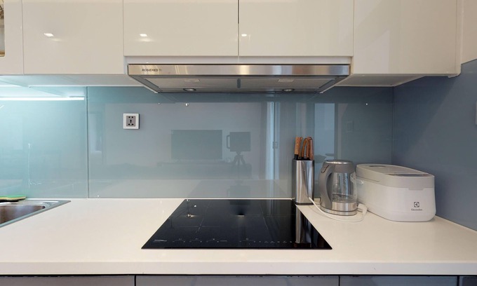 Ba Dinh Apartment | 4-bedroom apartment in brilliant Vinhomes Metropolis Hà Nội with AC, WiFi