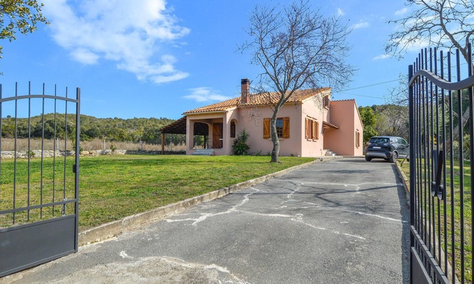Pancheraccia House | 4 bedroom awesome home in Pancheraccia